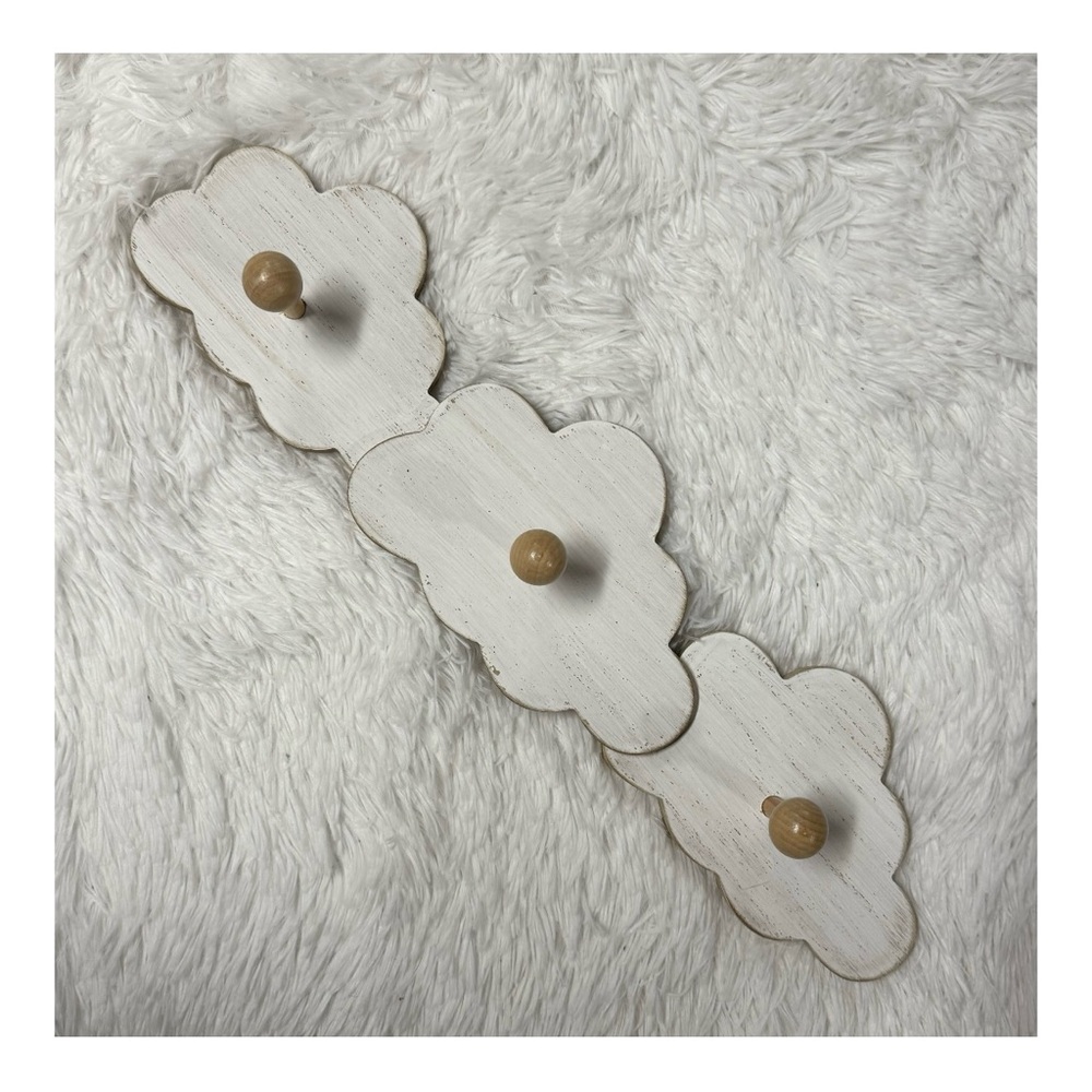 **DONATED** Cloud Shaped Wall Hooks - Picture 2 of 6